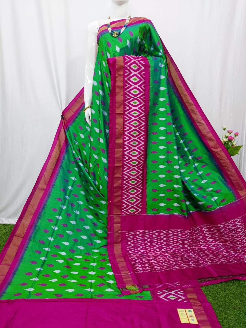 Buy Ikkat sarees online cheap