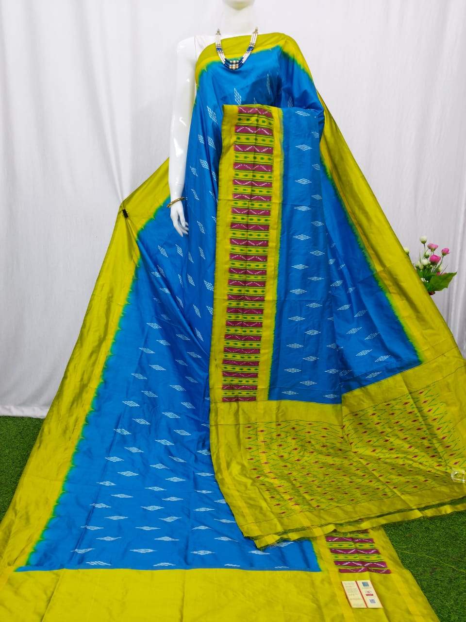 Buy ikkat sarees online
